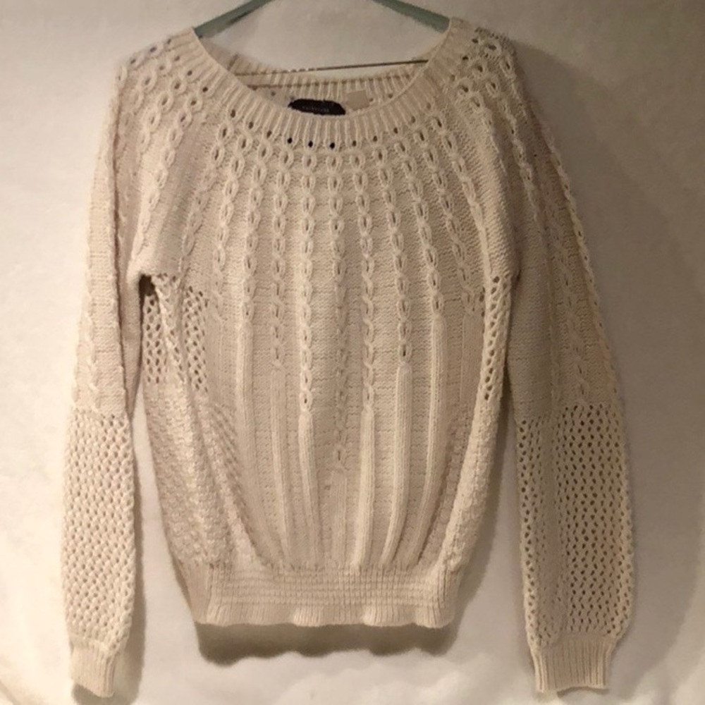 Guinevere Cream Sweater Sz M